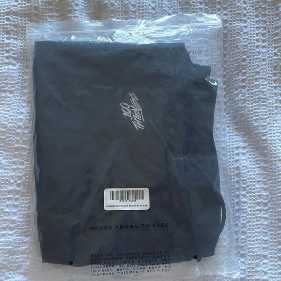 100 Thieves Foundation Nylon Shorts - Picture 5 of 5